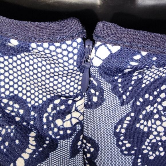 DB Established Stretch Jersey cold shoulder dress size 20 - Picture 6 of 7